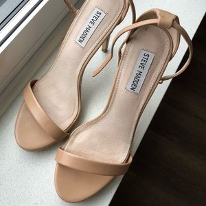 Steve Madden Nude Stecy Heels